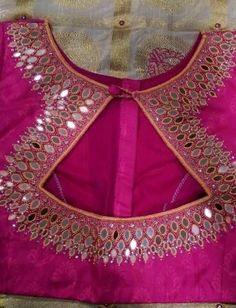 Db Pattu Sari, Backless Blouse Designs, Saree Blouse Neck Designs, Blouse Back Neck Designs, Silk Saree Blouse Designs, Ladies Blouse Designs