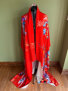 "Vintage real authentic wedding Japanese kimono with traditional Japanese print silk and gold sequins around flowers. All kimono is hand-sewn from four different types of silk. The main color is some kind of red- orange.  The kimono is hand signed in Japanese hieroglyphs. Fully lined.  Open sizing, Length 69\" neck to hem  Very long and heavy.  Great vintage condition with very little sign of use, a small strip under sleeve part( might be professionally cleaned and removed) Please review my phot Ceremonial Silk Kimono With Kimono Sleeves, Vintage Red Kimono For Wedding, Red Long Kimono For Wedding, Long Red Kimono For Wedding, Traditional Red Kimono For Wedding, Traditional Red Silk Kimono, Wedding Japanese, Japanese Wedding Kimono, Japan Kimono