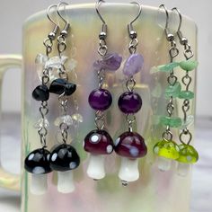 Adorable Set Of 3 Lampwork Mushroom Earrings With Natural Stone Beads! 100% New And Unused! Super Cute! Mushroom Earrings Beads, Glass Mushroom Earrings, Mushroom Beaded Earrings, Beaded Mushroom Earrings, Mushroom Earings, Earrings To Make, Gold Bead Earrings, Mushroom Jewelry, Mushroom Earrings