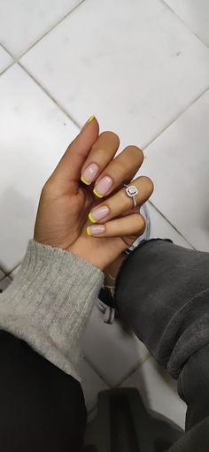 French Nails With Yellow Tips, Yellow French Nails Tips, Yellow Tipped Nails, Yellow Tips Nails, Short French Nails Color, French Nails Yellow, Yellow French Manicure, Yellow Nails Short, Yellow French Nails