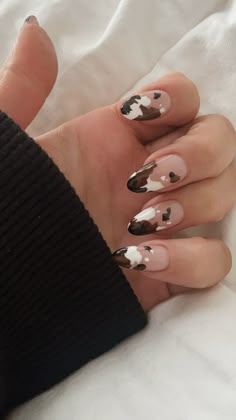 Cow Themed Nail Art, Glitter Nails With Nail Art, Almond Acrylic Nails Cow Print, Abstract Cow Print Nails, Cow Print Nails Matte, Cow Print Nails How To, Almost Shaped Nails, Short Nail Cow Designs, Black White And Brown Nails