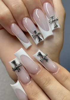 Long Square Acrylic Nails Y2k, White Nails Y2k, Carti Nails, Opiumcore Nails, Y2k Square Nails, Agust D Nails, Simple Y2k Nails, Nails Acrylic Y2k