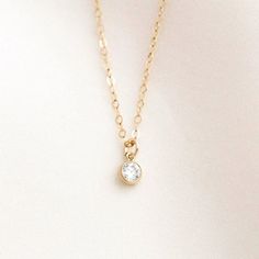 Tiny Solitaire Necklace Tiny Diamond Necklace, Earrings Diamond Studs, Necklaces Simple, Everyday Necklaces, Evening Dinner, Solitaire Necklace, Detailed Necklace, Cubic Zirconia Necklace, Diamond Solitaire Necklace