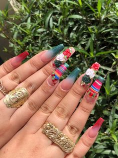 Fiesta Mexicana Nails, Nails With Mexican Flag, Quinceanera Nails Mexican, Fiesta Theme Nails Acrylic, Mexican Style Acrylic Nails, Long Mexican Nails, Mexican Flag Inspired Nails, Mexican Styled Nails, 5 De Mayo Nail Ideas