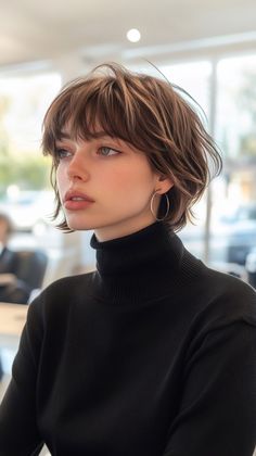 Click for More ➡️ | Save for Later ❤️ Embrace a carefree look with these shaggy short hair ideas! These stylish cuts add texture and volume, creating an effortlessly cool style that’s easy to manage. Ear Length Layered Bob, Haïr Cut Short Hair, Short Grunge Hair Straight, Straight Short Hair With Bangs, Short Haircut Women Round Face, Short Fairy Hair, French Short Hair, Short Bob With Bangs For Fine Hair, Short Butterfly Cut