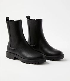 Lug Sole Chelsea Boots | LOFT Chelsea Boots Work Outfit, Boots With No Heel, Lug Sole Chelsea Boots, Lug Boots, Black Shoes Women, Black Boots Women, Waterproof Boots, Lug Sole, Boots Outfit