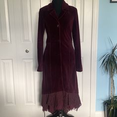 Great Condition Gently Worn So Beautiful And Detailed Free People Drippy Lace Up Cord Duster Xs Rare Witchy Maroon Ribbed Long Sleeve Lace Trim Velvety Collared Button Up Duster With Ties Going Down The Back And Pockets Perfect To Wear Out Casual Or For Halloween Or Renaissance Festivals!:) Great Stretch About 17 1/2 Inches Across Chest Laying Flat From Pit To Pit About 19 1/2 Inches From Pit To Wrist About 38 Inches From Pit To The Bottom Of Lace Hem Free People Jacket, Lace Hem, Long Sleeve Lace, Character Outfits, Lace Trim, Button Up, Aesthetic Clothes, Free People, Jackets For Women