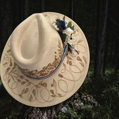 Burned Wide Brim Hat in Antique Beige. Burned freehand using Pyrography Techniques. Each Hat burned is a One of a Kind! Hats are adjustable for a tighter fit. Hats are sprayed with a weather proofer for wear. Hats made by PIPER HAT Co. come with a handmade macrame wall hat hanger and a travel/dest bag. Pyrography Techniques, Burned Hats, Hat Burning, Wall Hats, Dragon Heart, Hat Hanger, Cute Small Animals, Handmade Macrame, Small Animals