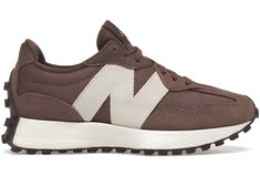 Buy and sell authentic New Balance shoes on StockX including the New Balance 327 Black Fig (W) and thousands of other sneakers with price data and release dates. Black New Balance Shoes, New Balance 327 Black, Basket New Balance, Shoe Goals, Black New Balance, New Balance Outfit, Black Fig, New Balance 327, Pump It Up