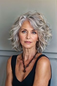 Shoulder Length Cuts For Fine Hair, Grey Hair Over 50, Grey Curly Hair, Layered Haircuts For Medium Hair, Haircuts For Medium Hair, Thanksgiving Quotes, Penteado Cabelo Curto, Women Over 50, Gray Hair