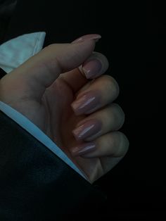 Nude Nails