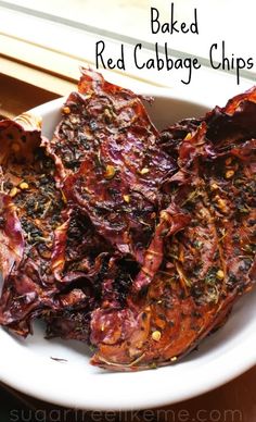 baked red cabbage chips in a white bowl on a wooden table with text overlay