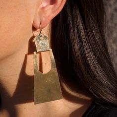 Details Created from hammered solid brass, these earrings are light in weight yet exude maximum style. Brass Weight: 0.2 oz Southern Utah, Brass Earrings, Pyramid, Vintage Brass, Necklace Set, Solid Brass, Statement Pieces, Utah, Silver Jewelry