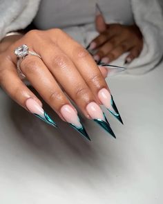 Nails, french nails, french tip, stiletto nails, dark nails Green Nails Stiletto, Blue Green Nails, French Stiletto Nails, Stilleto Nails Designs, Gel Toe Nails, Sassy Nails, Girly Acrylic Nails, Work Nails, Glow Nails