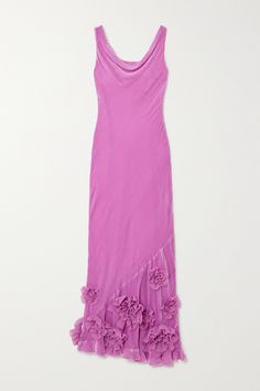 Saloni's 'Asher' dress exudes the "elegant femininity" that has been so central to the brand since it started 13 years ago. Made from plush lavender velvet and cut on the bias to skim your figure, it has a '90s-inspired cowl neckline and appliquéd georgette blooms at the hem. Midi Dress Elegant, Velvet Midi Dress, Guest Attire, Wedding Attire Guest, Cowl Neckline, Pink Midi Dress, Guest Outfit, Fancy Dresses, Pretty Dresses