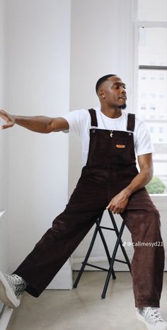 90s Men’s Fashion Black, Black Men’s Overalls Outfit, Dickies Overalls Outfit Men, Black Men Casual Fashion, Male Vintage Outfits, Black Men 90s Fashion, Male Outfit Inspiration, 90s Black Men Aesthetic, Black Male Fashion