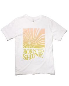 Born To Shine, Groovy Design, Cheer Shirts, Cute Shirt Designs, Cute Preppy Outfits, Fitted Tee, Cute Summer Outfits, Oversized Tee, Preppy Outfits