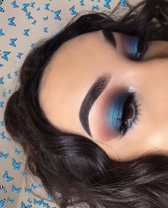 Navy Eye Makeup, Blue Smokey Eye, Cheesecake Dip, Hooded Eye Makeup, Stunning Makeup, Fancy Makeup