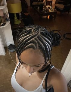 Short Braids Ponytail, Tems Hair Braids, Haircuts For Diamond Faces, Swirl Cornrows, Faces Male, Cute Box Braids Hairstyles, Protective Hairstyles Braids, Pretty Braided Hairstyles, Natural Hair Braids