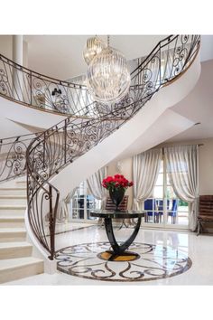 Center Console Table | Eichholtz Umberto | #1 Eichholtz Retailer Art Deco Glamour, Studio Apartments, Luxury Chandelier, Marco Polo, Interior Design Art, Staircase Design, Stairs Design, Beautiful Interiors, Interior Design Styles