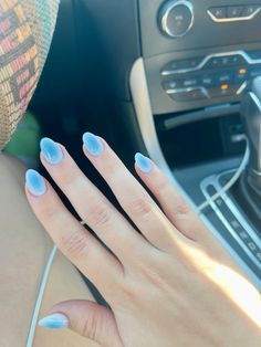 Aura Blooming Gel Nails, Easy Blue Nails Ideas, Cute Aura Nails, Simple Aura Nails, Light Blue Aura Nails, Aura Nails Short, Short Aura Nails, Blue Aura Nails, Slay Nails