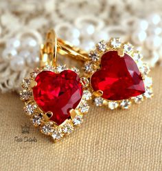 Red Ruby rhinestone Heart lever back earrings Swarovski by iloniti, $49.00 #red, #ruby, #earrings, #style, #jewelry, #swarovski, #fashion, #chic, #elegant, #heart, #love, #gift_under_50 Ruby Drop Earrings, Shabby Chic Modern, Emerald Earrings Drop, Red Heart Earrings, Crystal Heart Earrings, Valentines Gift For Her, Aqua Mint, Ruby Crystal, Modern Accessories