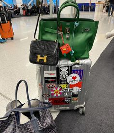 Lori Hirshleifer, Luxe Style, Vacation Mood, Baggage Claim, This Is Your Life, Car Aesthetic, Super Rich, Bags And Purses