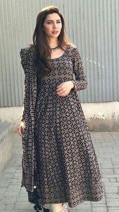 Nikkah Dress, Mahira Khan, Long Kurti Designs, Long Kurti, Long Dress Design