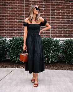 Fashion Jackson Wearing Shopbop Off the Shoulder Black Midi Dress Tan Sandals Tan Handbag Easy Summer Outfit, Midi Dress Outfit, Simple Summer Outfits, Chic Summer Outfits, Outfit Chic, Normal Clothes, Fashion Jackson, Black Dress Outfits, Tan Sandals