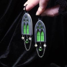 Make a statement with these gothic style Chandelier Window Earrings. These earrings are wearable art that will add a touch of edgy and unique style to any outfit. Let your personality shine with these bold, eye-catching earrings. (Perfect for your inner goth girl!) Gothic Polymer Clay Earrings, Cathedral Jewelry, Gothic Oc, Jewelry Goals, Idea Lab, Rain Earrings, Witchy Earrings, Spooky Earrings, Witchy Style