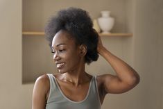 5 Tips On How To Cut Natural Hair Styling Time In Half - https://blackhairinformation.com/by-type/natural-hair/5-tips-on-how-to-cut-natural-hair-styling-time-in-half/ Sleek Low Bun Tutorial, Relaxed Hair Hairstyles, Low Bun Tutorial, Low Bun Tutorials, Styling Natural Hair, Sleek Low Bun, Type 4 Natural Hair, Natural Hair Styling, Bun Tutorials