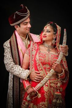 Dheerendra Sequinned Lehenga, शादी की तस्वीरें, Indian Bride Poses, Beige Suit, Indian Bride Photography Poses, Candid Couple, Indian Wedding Poses, Indian Wedding Bride