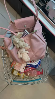 Skincare Shopping, Mood 2024, Girly Vibes, Study Room Decor, Skibidi Toilet, Soft Aesthetic, Bag Essentials, Essential Bag