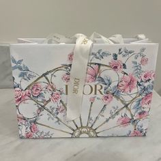 Adorable And Luxe Dior Bag Perfect For Glamming Up Your Decor Or Gift Giving! 8 In Across 6 In High Dior Party, Dior Floral, Dior Gift, Planner Business, Product Ideas, Gold Gift, Epiphany, 8th Birthday, House Party