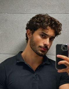 Long Hair Beard Styles, Long Hair With Beard, Curly Long Hair Men, Hairstyles Taper Fade, Curly Hair Beard, Curly Hair Men Short, Short Curly Hair Men, Medium Long Curly Hair