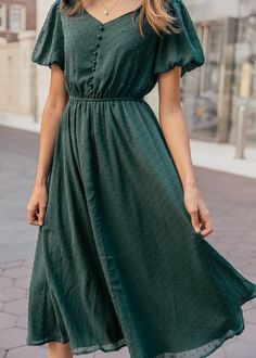 Flowy Dress Casual, Feel Like A Princess, French Dress, Flowy Dress, A Princess, Modest Dresses, Stunning Dresses, Modest Outfits, Modest Fashion