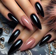 Nails Inspo Baddie, Fall Nail Art Designs, Fall Nail Art, Creative Nails, Nail Accessories, Stiletto Nails, False Nails, Almond Nails