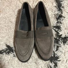 Perfect Condition! Sz 44, Or 10,5 Suede, Real Leather Suede Brogue Loafers With Closed Toe, Formal Low-top Loafers For Fall, Formal Low-top Loafers, Office Round Toe Moccasins With Suede Lining, Office Moccasins With Suede Lining And Round Toe, Office Wear Round Toe Moccasins With Suede Lining, Suede Low-top Formal Loafers, Suede Low-top Loafers For Formal Occasions, Formal Suede Low-top Loafers