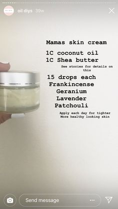 Diy Creams And Lotions, Essential Oil Beauty, Diy Cream, Diy Essentials, Essential Oils Health, Face Creams, Homemade Lotion, Essential Oil Blends Recipes