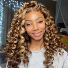 Olive Oil Hair, Honey Blonde Highlights, Curl Hair, Honey Blonde Hair, Human Virgin Hair, Hair Color Highlights, Hair Problems, Wand Curls, Hair Quality