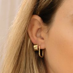 A modern take on your classic hoop. These hoops are lightweight making everyday wear a breeze. Sold as a pair (2) - Made in gold vermeil: a thick 18k gold layer on 925 sterling silver.- Inner diameter: 10mm- Outer diameter: 13.8mm- Earring thickness: 7.8mm- Waterproof, tarnish resistant & hypoallergenic Everyday Modern 14k Gold Filled Huggie Earrings, Modern 14k Gold Filled Huggie Earrings For Everyday, Modern Yellow Gold Huggie Earrings For Everyday, Modern Tarnish-resistant Huggie Earrings For Everyday, Modern 14k Gold Filled Tarnish Resistant Huggie Earrings, Modern 14k Gold Filled Tarnish-resistant Huggie Earrings, Modern Gold Plated Hoop Earrings For Everyday, Modern Gold Huggie Earrings For Everyday, Modern Everyday Gold Plated Hoop Earrings