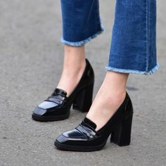 Coolest Shoes, Style Aesthetics, Block Heel Loafers, Feminine Fashion, Black Block Heels, Vintage Heels, Square Toe Heels, Aesthetic Stuff