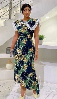 Office Dresses Style, Nigerian Dress, Ankara Dress Styles, Green Dress Casual, African Dresses Modern