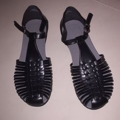 Never Worn. Size 10 M Women’s Black Sandals By Baretraps. Black Leather Jelly Sandals With Round Toe, Black Closed Toe Jelly Sandals In Synthetic, Black Flat Jelly Sandals With Buckle Closure, Black Closed Toe Jelly Sandals, Casual Black Closed Toe Jelly Sandals, Adjustable Black Flat Jelly Sandals, Black Synthetic Jelly Sandals With Buckle Closure, Black Adjustable Jelly Sandals With Round Toe, Black Adjustable Jelly Sandals, Casual Style