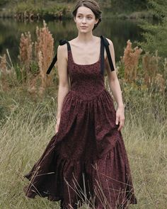 Mirabelle Dress in Dark Red Floral – Of Her Own Kind Dark Sundress, Fantasy Fits, Mom Inspo, Dramatic Romantic, Structured Corset, Summer Ties, Special Dress, Summer Sewing, Cottagecore Outfits