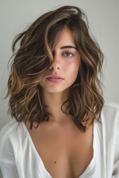 Thick Curly Hair Styles, Haircuts Thick Wavy Hair, Short Natural Wavy Hair, Naturally Wavy Hair Cuts, Hairstyles For Thick Wavy Hair, Short Wavy Hairstyles For Women, Collarbone Length Hair, Short Wavy Hairstyles