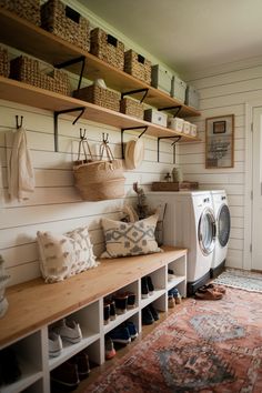 Save this pin for later! Transform your space with inspiring laundry room and mudroom combination designs. From practical layouts to stunning storage, these ideas are must-see. Visit our site now for full details! Entry And Laundry Room Combo, Mud And Laundry Room Combo, Laundry Room Mudroom Ideas, Mudroom Extension, Laundry Mud Room Ideas, Mudroom Laundry Room Combo, Laundry Room Mud Room Combo, Mudroom And Laundry Room Combo, Laundry Room And Mudroom