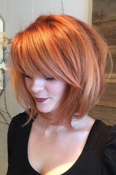 27 Medium Length Hairstyles to Rock this Spring Hairstyle For Chubby Face, Layered Pixie, Messy Bob Hairstyles, Bob Haircut With Bangs, Bob Haircuts, Hairstyles For Round Faces, Haircuts With Bangs, A Mirror