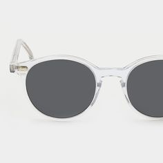 Sunglasses Unisex TBD Eyewear Cran Eco Transparent | Grey. Cran's iconic clear bioacetate prescription frame is here combined with the grey bio-based lenses. Thanks to the versatility of the round shape, it is perfect for every face and occasion. Lens: 100% UV protection. Filter: Category 3 Modern Round Clear Sunglasses, Modern Clear Round Frame Sunglasses, Clear Round Frame Polarized Sunglasses, Clear Round Frame Sunglasses With Tinted Lenses, Clear Sunglasses With Tinted Round Frame, Clear Sunglasses With Tinted Lenses And Round Frame, Clear Tinted Lenses Round Frame Sunglasses, Clear Round Frame Sunglasses With Uv Protection, Clear Sunglasses With Uv Protection And Round Frame