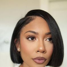 Jaelan on Instagram Megan Goode Short Hair, Silk Press At Home, Bob Inspiration, Midi Hair, Blowout Hairstyles, Natural Bob, Grey Hair Transformation